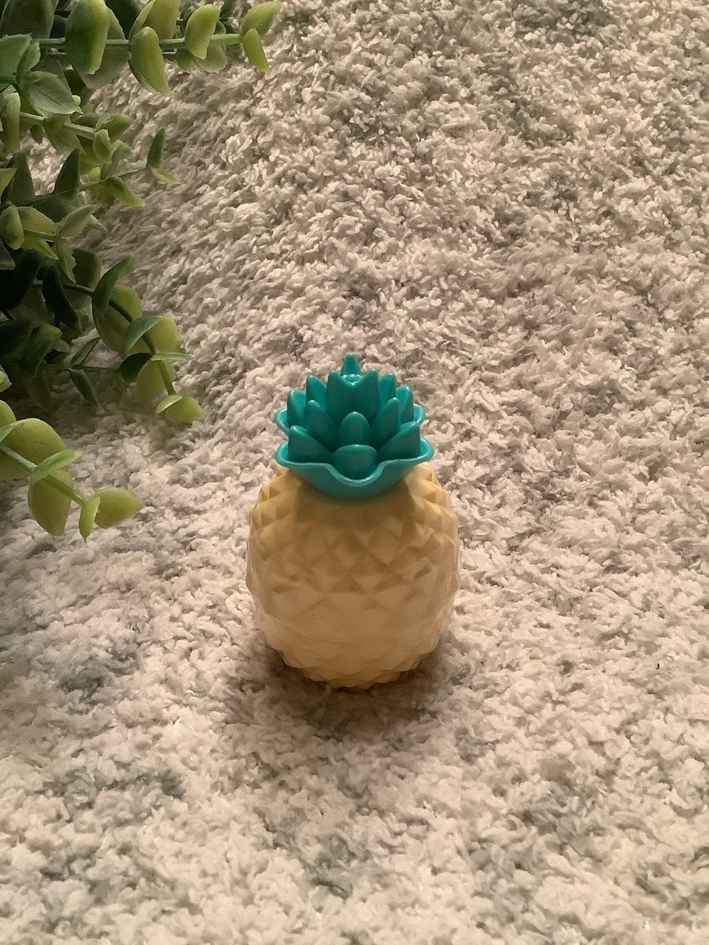 Tropical Pineapple Shaped and Flavored Lip Balm  NWT for ages 6+ , .23 oz.